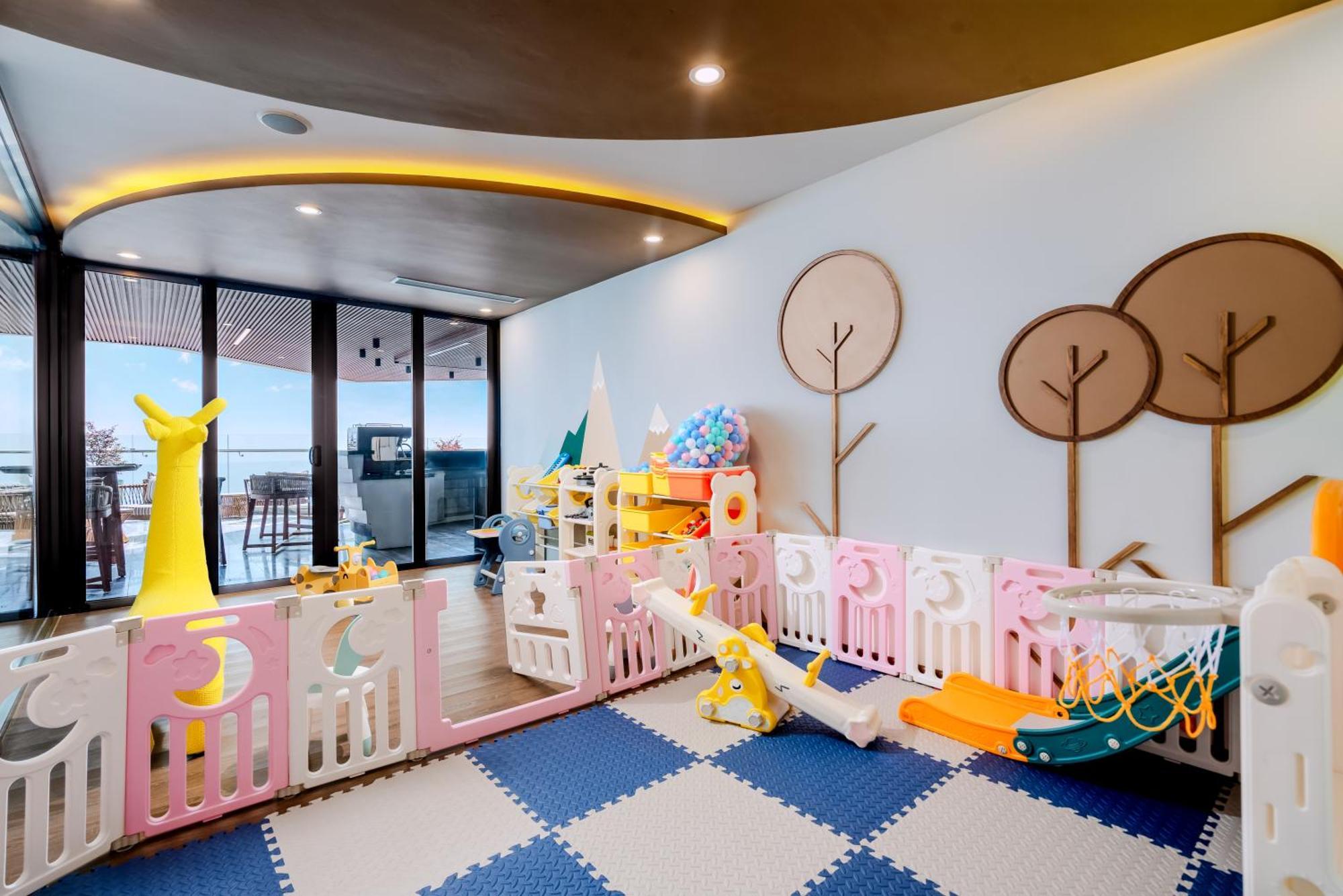 Poseido Hotel Quang Binh Dong Hoi Exterior photo